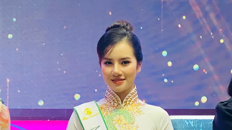Người đẹp Hương Ly đại diện Việt Nam dự thi Hoa hậu Du lịch thế giới 2022