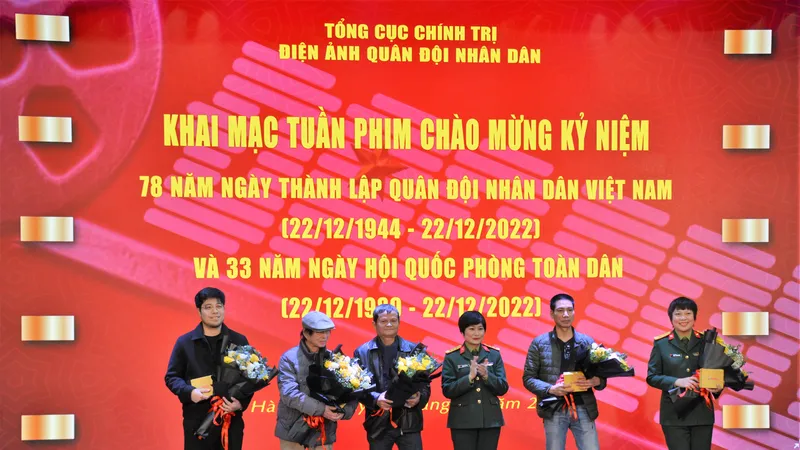 Các đạo diễn có phim được chọn chiếu trong tuần phim