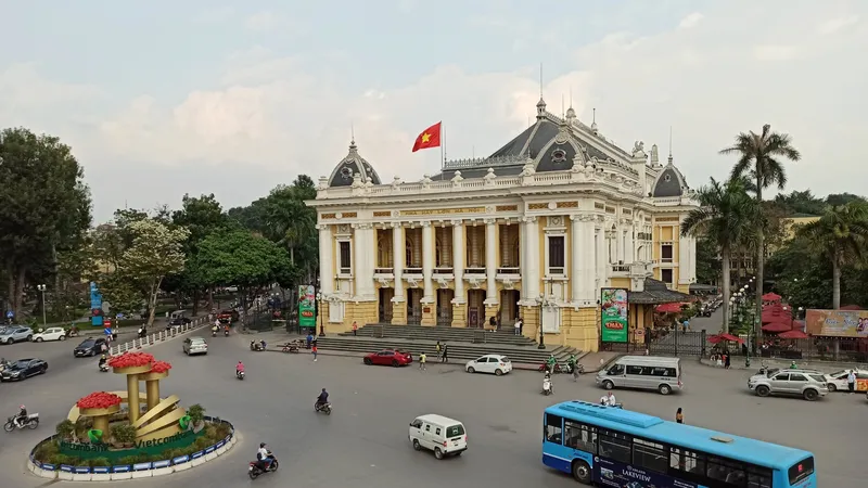 Toàn cảnh Nhà hát Lớn Hà Nội. Ảnh: QUANG PHÚC