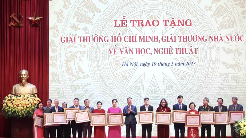Bộ Tài chính trả lời về việc chậm chi thưởng Giải thưởng Nhà nước, Giải thưởng Hồ Chí Minh 
