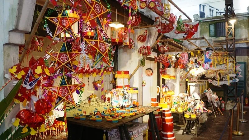 Trưng bày đồ chơi Trung thu tại Hoàng thành Thăng Long
