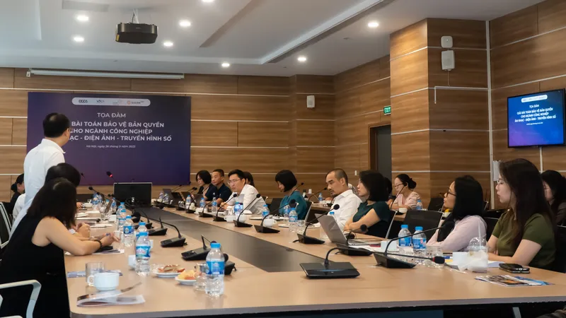 Quang cảnh buổi tọa đàm