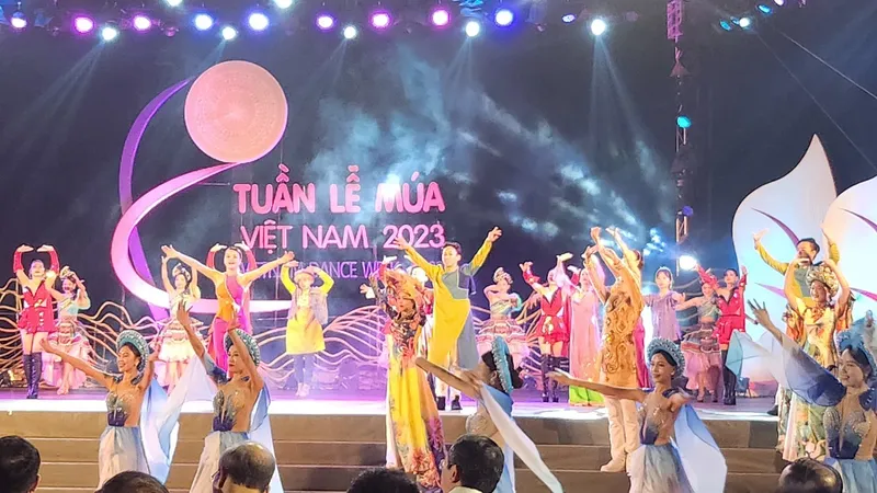Tuần lễ múa Việt Nam 2023 với chủ đề Hội tụ và tỏa sắc tương lai do Hội Nghệ sỹ múa Việt Nam phối hợp với Sở VH-TT Hà Nội, Sở VH-TT TPHCM tổ chức.