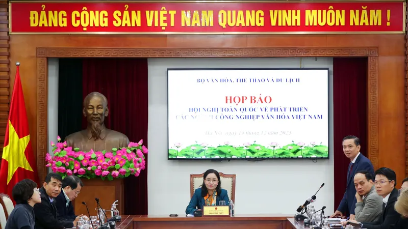Bộ VH-TT-DL họp báo về Hội nghị toàn quốc về phát triển các ngành công nghiệp văn hóa