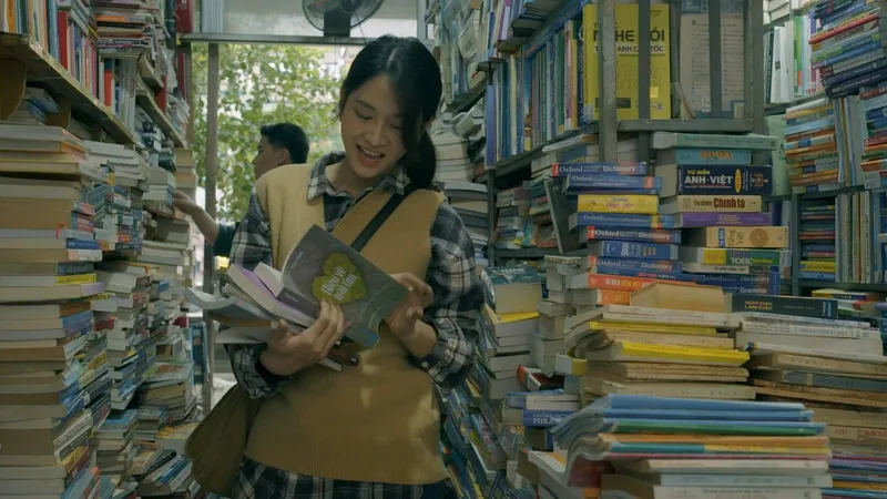 "Lỡ hẹn với ngày xanh"- khát vọng định vị bản thân của giới trẻ