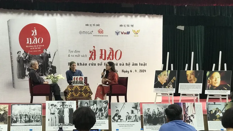 Tọa đàm, ra mắt cuốn sách "Ả đào" 