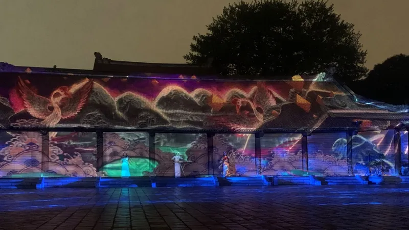 Trình diễn công nghệ 3D mapping tại Văn Miếu- Quốc Tử Giám