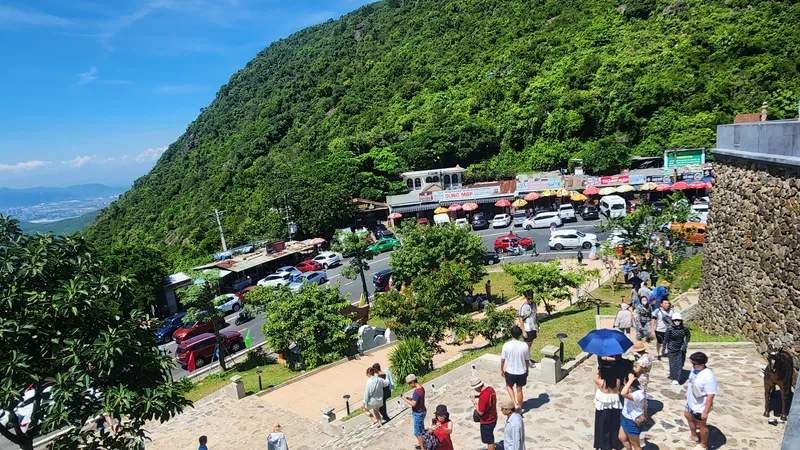 Du khách Việt Nam ưu tiên "săn" vé máy bay trước tiên khi lên kế hoạch du lịch