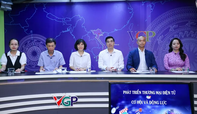 Tọa đàm trực tuyến “Phát triển thương mại điện tử - Cơ hội, động lực và thách thức”