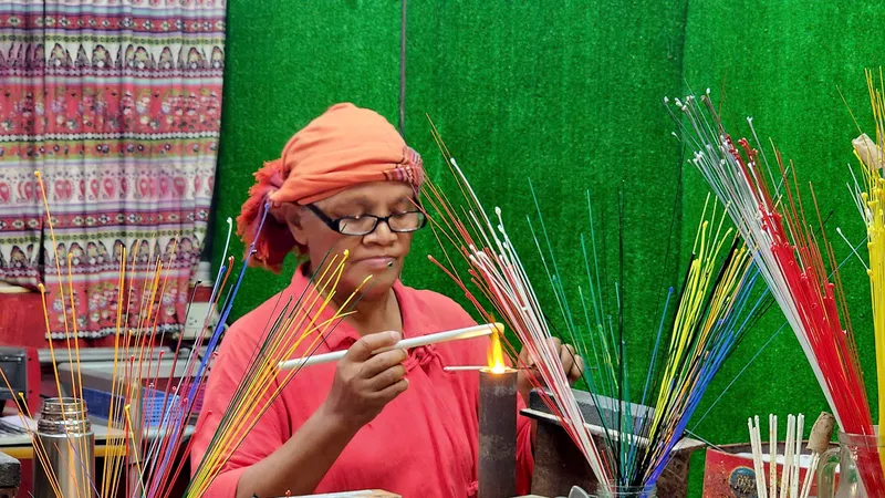 Người Paiwan ở Bình Đông (Đài Loan) có nghệ thuật chế tác hạt thủy tinh rất đặc biệt