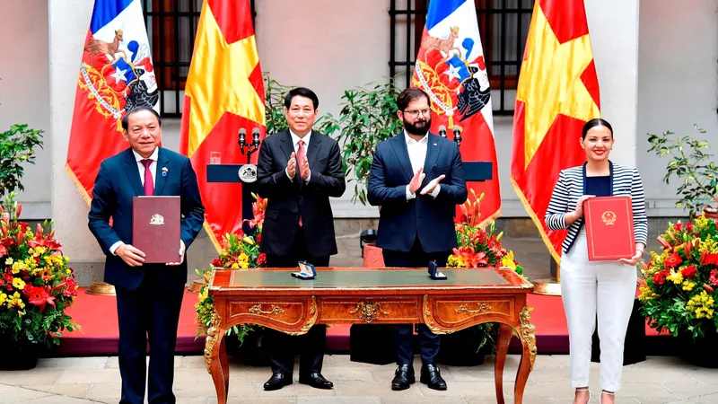 Ký kết Chương trình hợp tác văn hoá Việt Nam - Chile giai đoạn 2024-2026