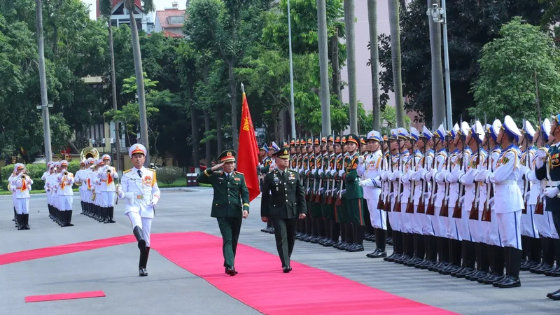 Tư lệnh Lực lượng Quốc phòng Thái Lan thăm chính thức Việt Nam từ ngày 4 đến 5-7