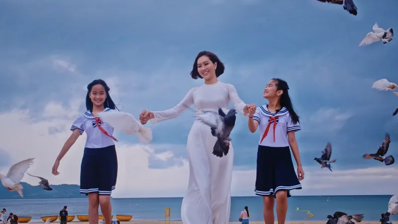 Hình ảnh trong MV