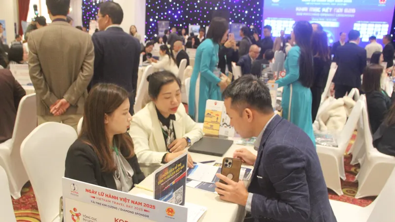 Thúc đẩy kết nối, tăng tốc phát triển du lịch
