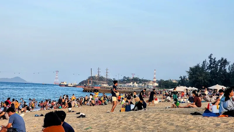 Chủ động lên phương án sơ tán du khách để phòng tránh, ứng phó bão số 15