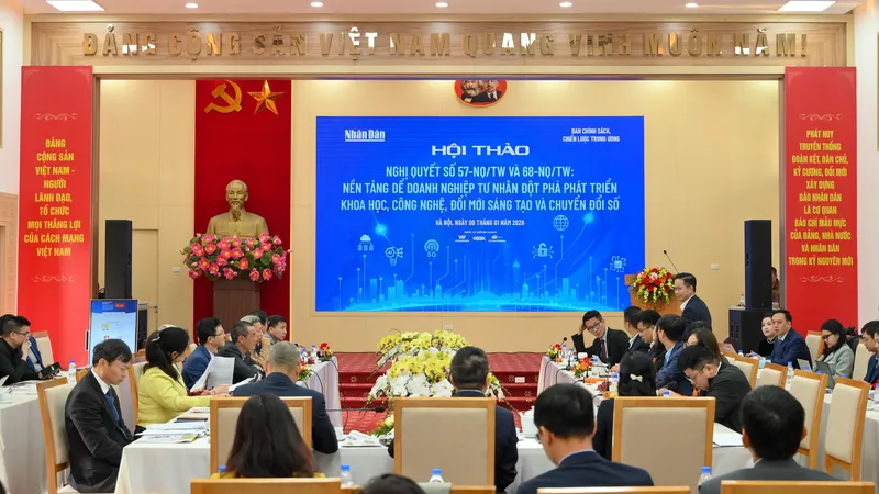 Hội thảo nhằm tháo gỡ điểm nghẽn, tạo nền tảng hạ tầng để doanh nghiệp tư nhân phát triển