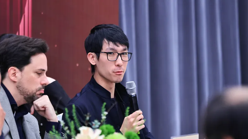 Eric Lu, quán quân cuộc thi Piano Chopin quốc tế lần thứ 19 (Ba Lan) sẽ biểu diễn trong hòa nhạc "Khát vọng mùa Xuân"