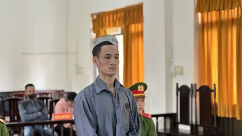 Lãnh 12 năm tù vì đâm chết người 