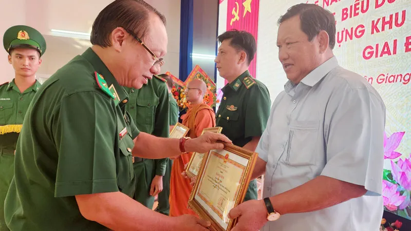 Kiên Giang: 202 hộ đăng ký tự quản mốc quốc giới