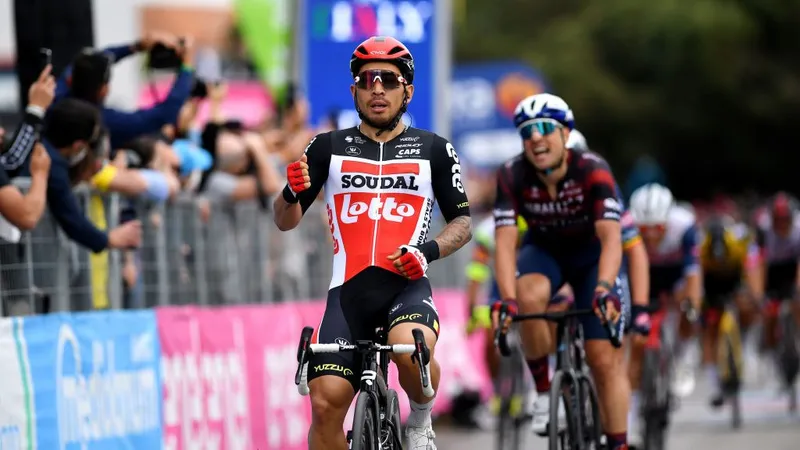Caleb Ewan lần thứ hai thắng chặng tại giải 