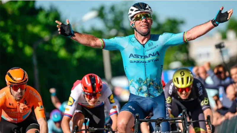 Đội Astana Qazaqstan dốc sức làm việc cho Mark Cavendish