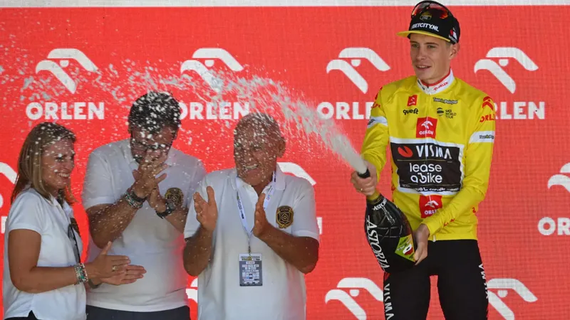 Jonas Vingegaard giành áo vàng tổng sắp Tour de Pologne 2024