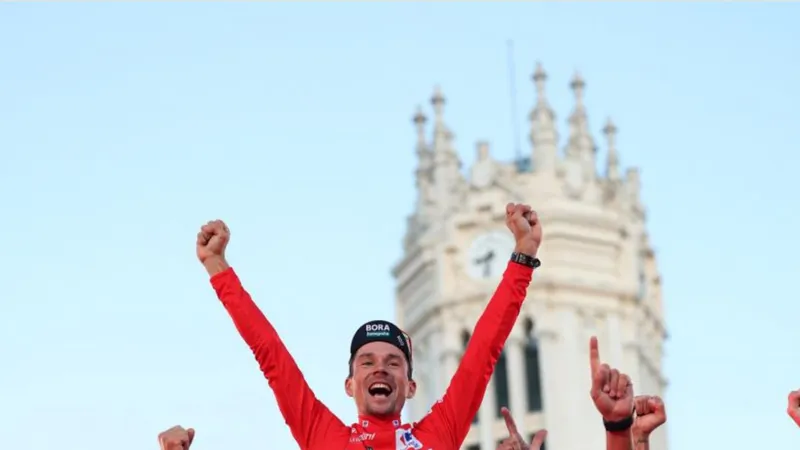Primoz Roglic vừa đăng quang Vuelta a Espana 2024