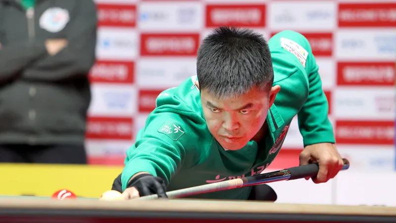 Nguyễn Quốc Nguyện đã giúp Hana Card dẫn đầu Round 4. Ảnh: Kim Young Hun