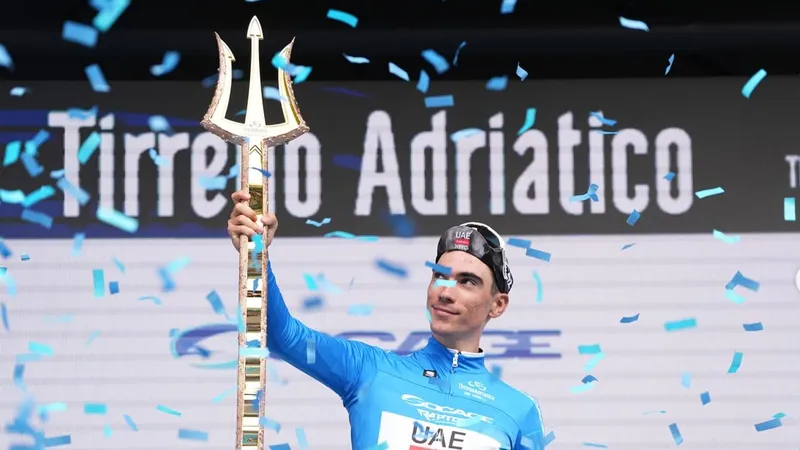 Juan Ayuso đăng quang Tirreno-Adriatico 2025