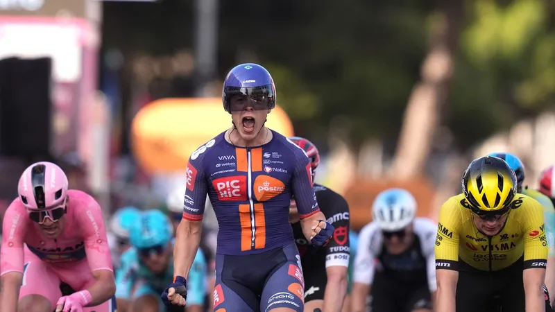 Casper van Uden có chiến thắng đầu tiên ở Grand Tour
