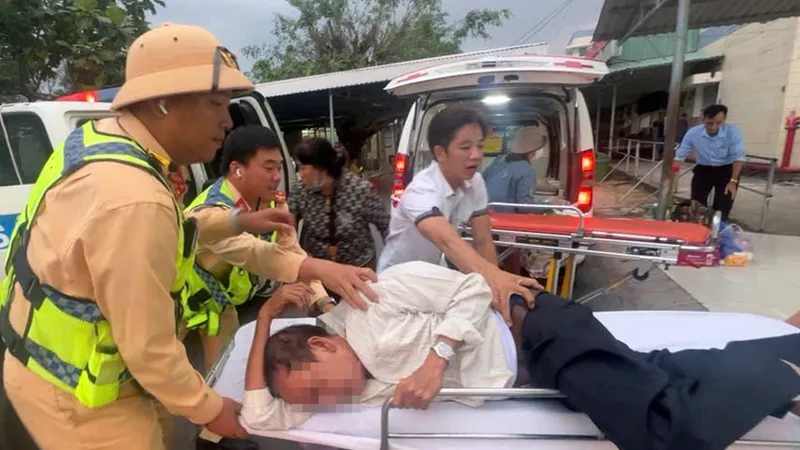 Ông N.L.V được đưa đến bệnh viện trong "thời gian vàng" nên đã tạm qua cơn nguy kịch. Ảnh: CACC