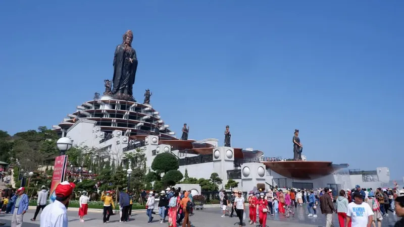 Khu du lịch quốc gia Núi Bà Đen (tỉnh Tây Ninh)