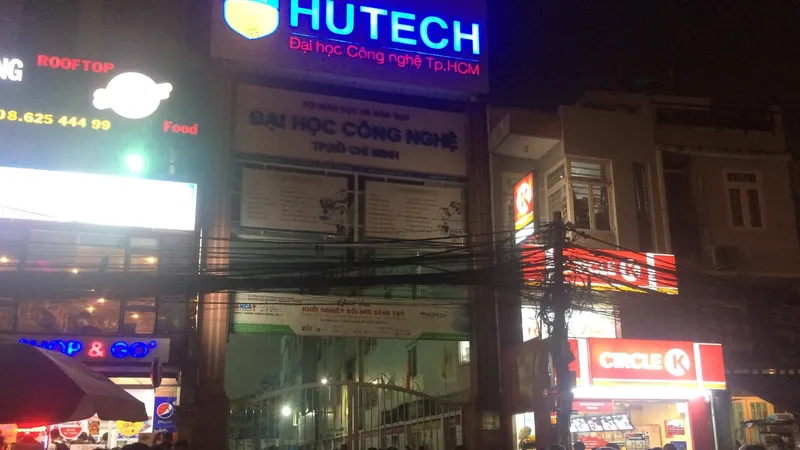 Nam sinh viên trường HUTECH tử vong chưa rõ nguyên nhân