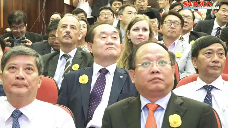 Đại học KHXH&NV- ĐHQG TPHCM: Kỷ niệm 60 năm hình thành và phát triển