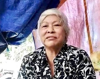 何氏妹正处于贫病交加的困境。