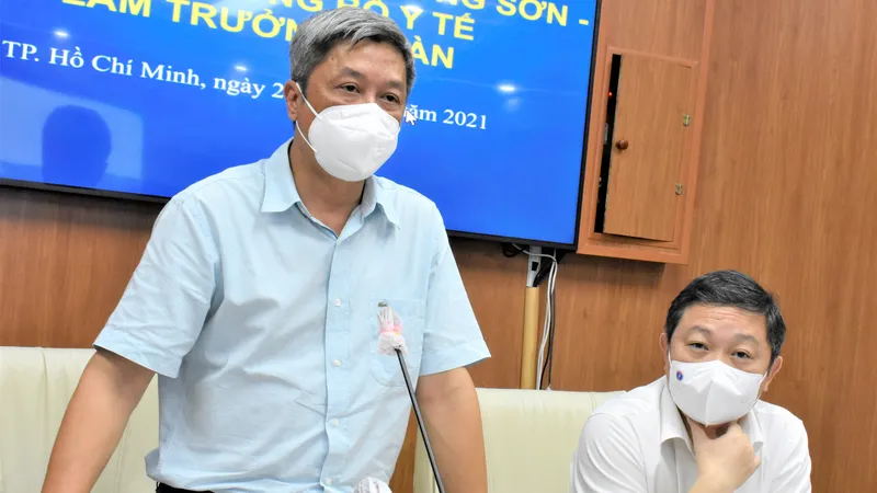 Thứ trưởng Bộ Y tế: Các địa phương cần bố trí địa điểm thu dung, điều trị, không thể "Zero Covid-19"