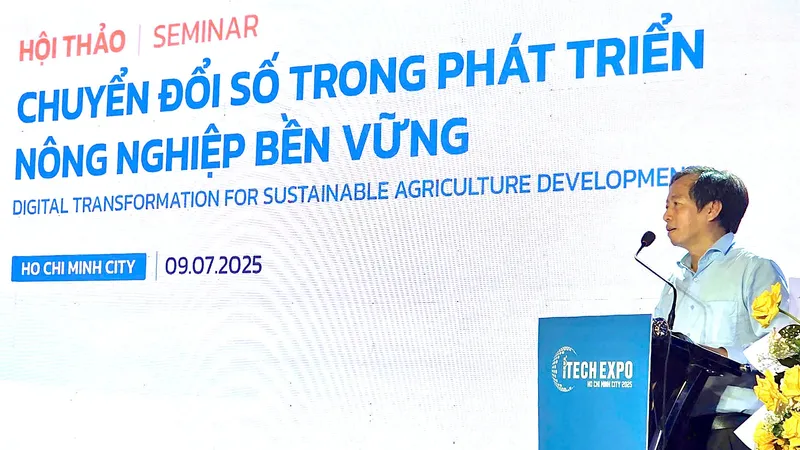 Ông Nguyễn Thanh Hiền, Phó Trưởng ban Quản lý Khu Nông nghiệp công nghệ cao TPHCM phát biểu tại hội thảo. Ảnh: QUANG HUY