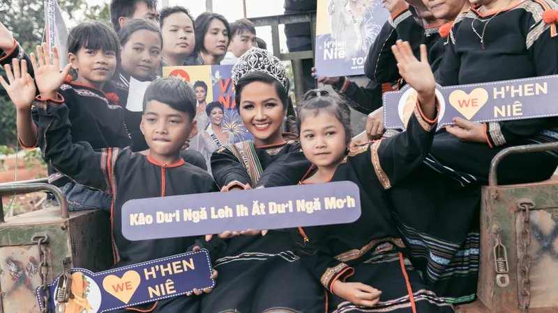 Có một hoa hậu bình dị đến thế…