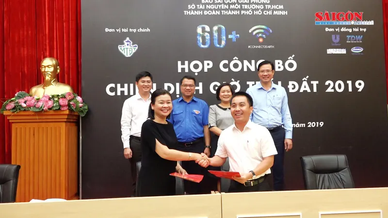 Báo SGGP công bố chiến dịch Giờ Trái đất 2019: “Change Your Green - Thay đổi xanh của bạn”
