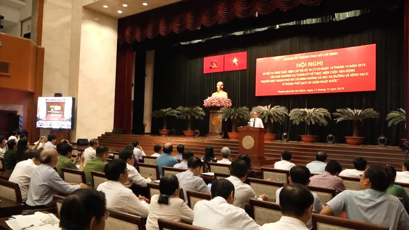 Bí thư Thành ủy TPHCM: Thành phố văn minh đầu tiên cần phải sạch