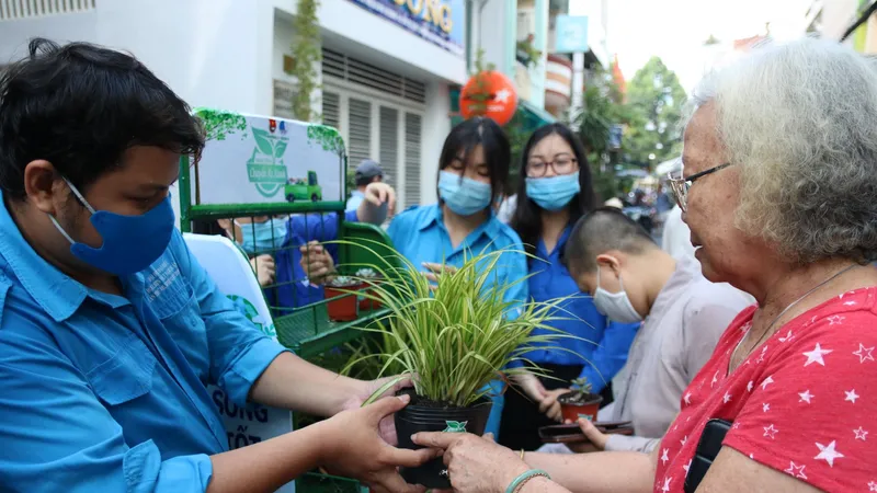 Chung tay xây dựng TPHCM là đô thị xanh, thân thiện với môi trường