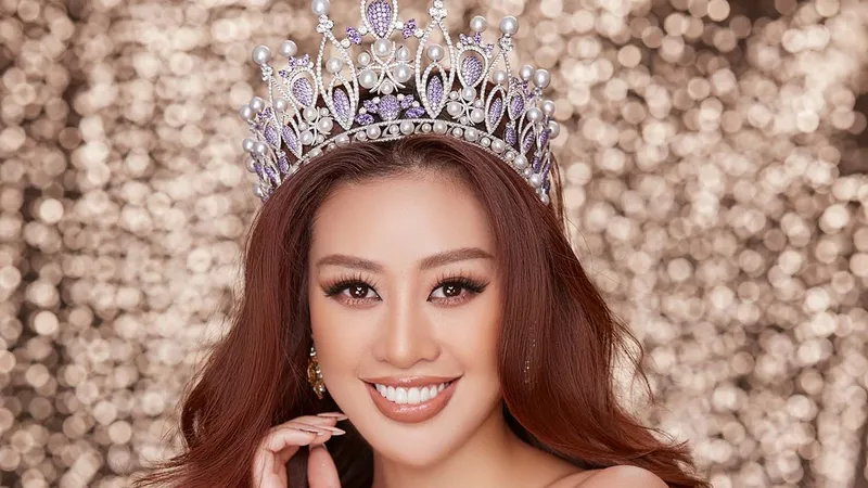 Hoa hậu Khánh Vân tung bộ ảnh kỷ niệm 2 năm đăng quang Hoa hậu Hoàn vũ Việt Nam 