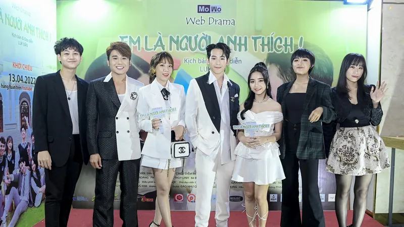 Đạo diễn Luk Vân ra mắt phim chủ đề con nhà giàu “Em là người anh thích”