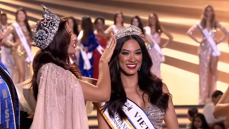 Kim Duyên xuất sắc giành danh hiệu Á hậu 2 Miss Supranational 2022