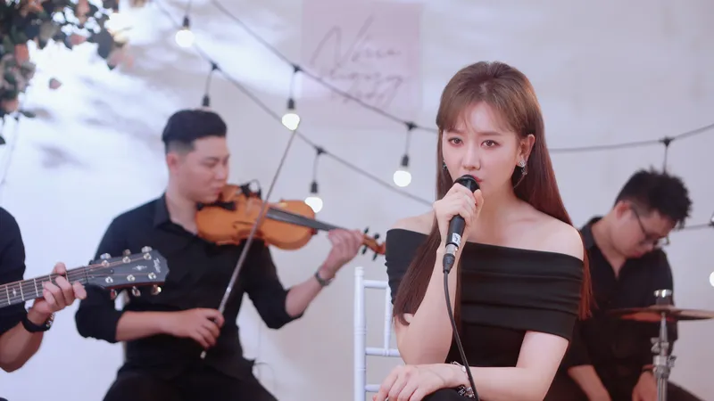 Tung bản live Như anh đã mong chờ, Hari Won quyết định hoạt động song song 2 thị trường Việt - Hàn