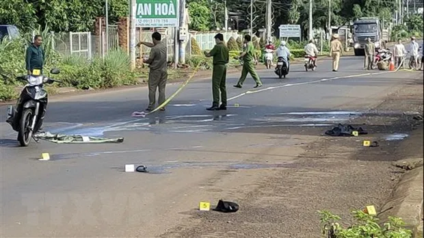 Podcast bản tin trưa 18-6: Làm rõ vụ án mạng khiến 2 người thương vong; Tử vong vì thử súng mua trên mạng