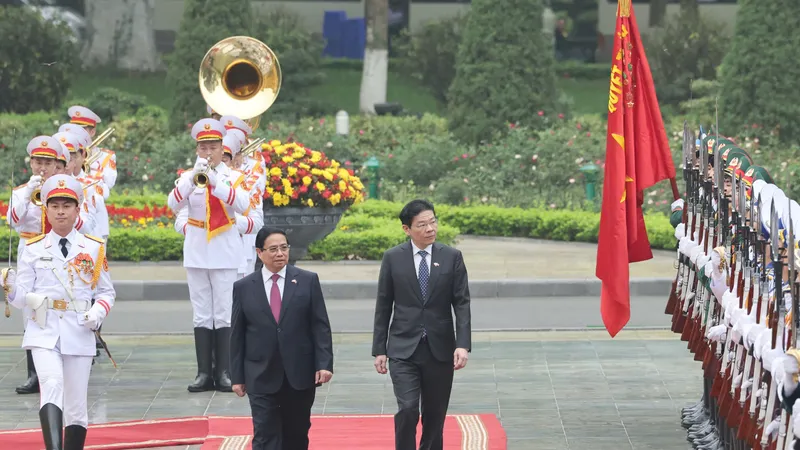 Podcast bản tin trưa 26-3: Thủ tướng Phạm Minh Chính chủ trì lễ đón Thủ tướng Cộng hòa Singapore Lawrence Wong