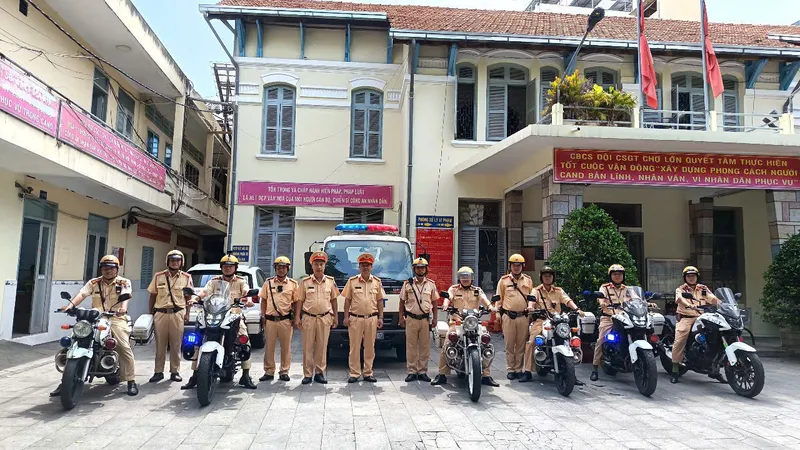 Podcast bản tin tối 4-4: Bộ Chính trị thi hành kỷ luật và đề nghị kỷ luật cán bộ vi phạm, khuyết điểm; CSGT TPHCM đồng loạt ra quân, đảm bảo an toàn cho người dân về quê nghỉ lễ