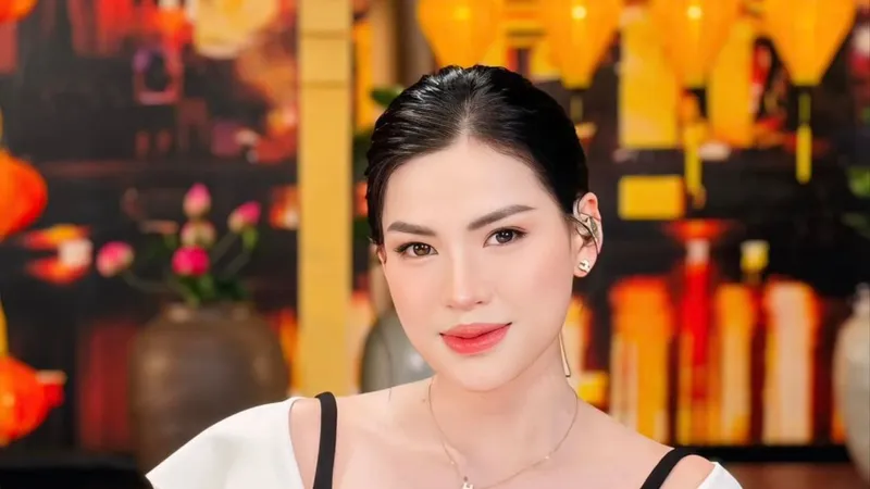 Podcast bản tin trưa 23-5: TPHCM đang xác minh vụ TikToker Võ Hà Linh bị tố bán hàng phá giá