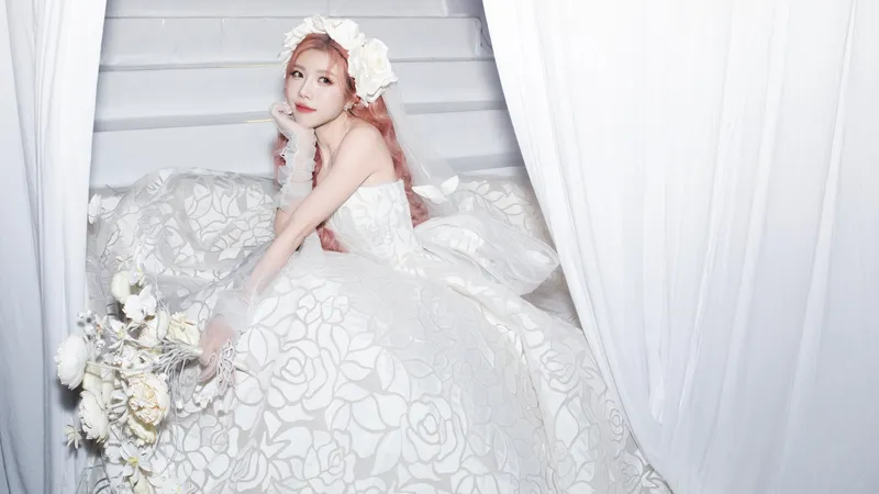 Bộ sưu tập váy cưới “Becoming, Beautifully!”, hành trình đẹp đẽ của người phụ nữ